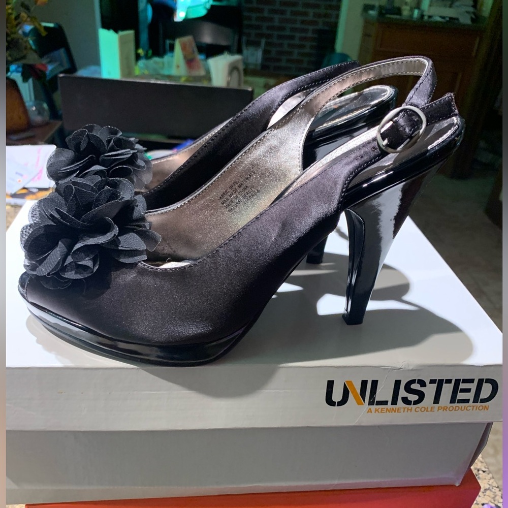 SOLD Black Heels